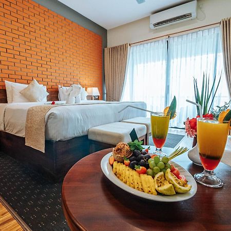 The Argyle Luxury Boutique Hotel Хатон Екстериор снимка