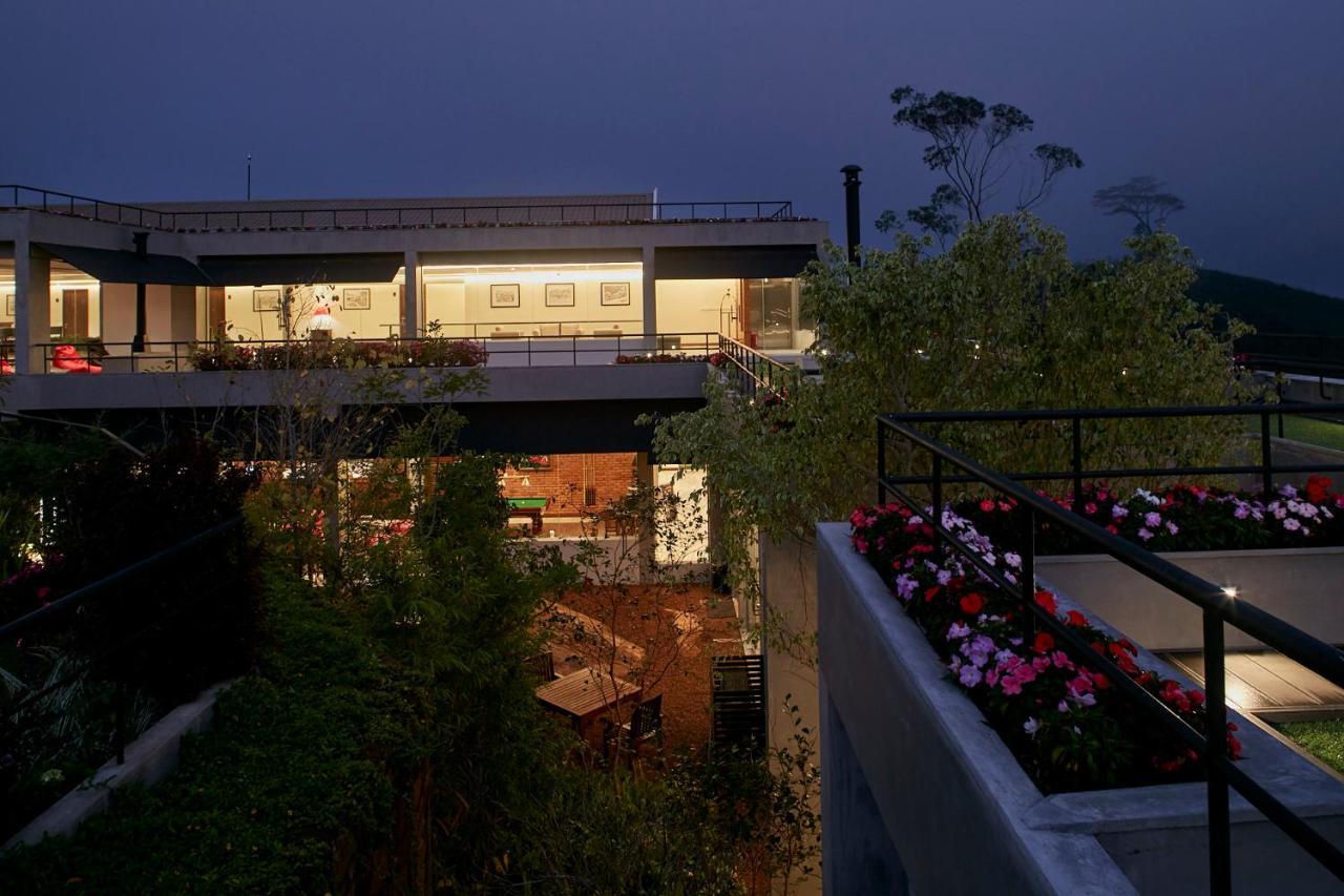 The Argyle Luxury Boutique Hotel Хатон Екстериор снимка